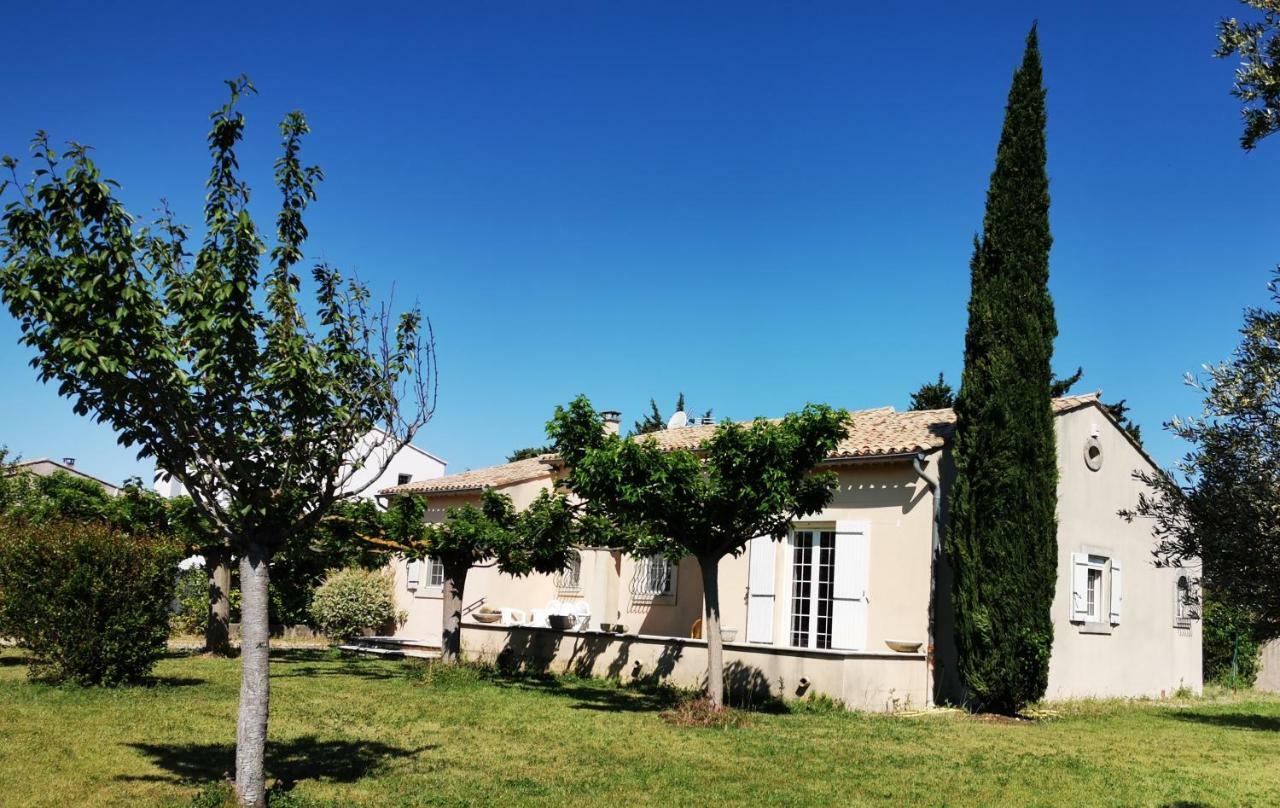 Aux Portes Du Luberon Cheval Blanc Exterior foto